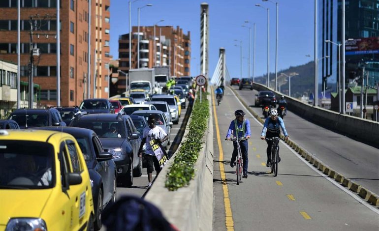 Pico y placa en Bogotá afecta a placas 6, 7, 8, 9 y 0