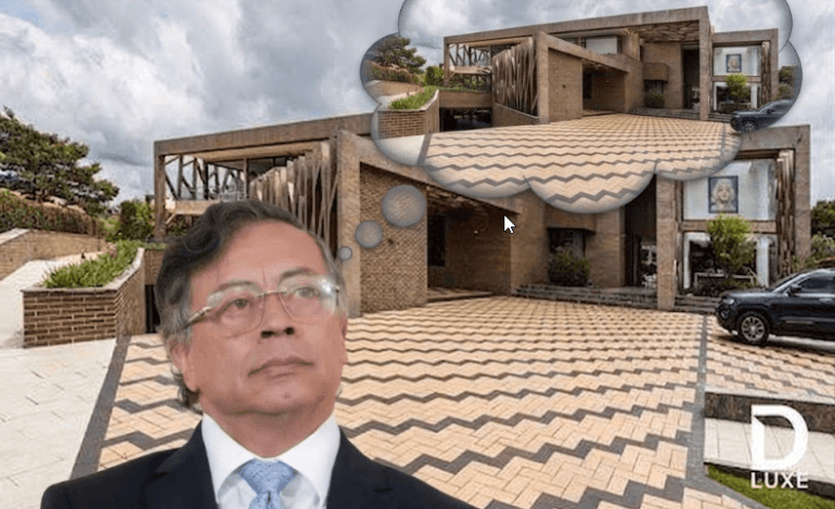 Entrada a conjunto residencial en los cerros orientales de Usaquen en el norte de Bogota