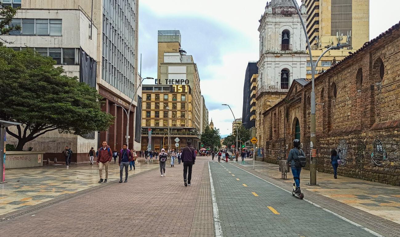 Espacio público en Kennedy: Distrito recupera 2.500 m² y retira 65 toneladas de basuras en 12 barrios