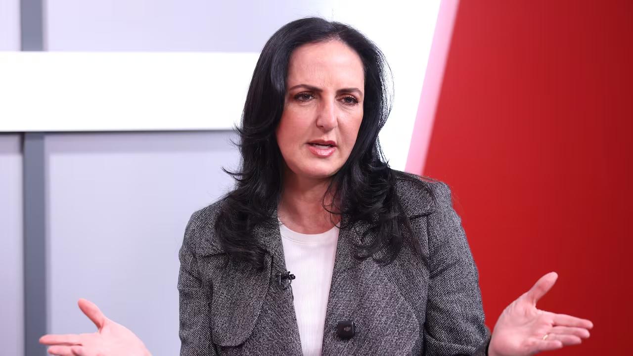 Ex Senadora Cabal renuncia al Centro Democrático