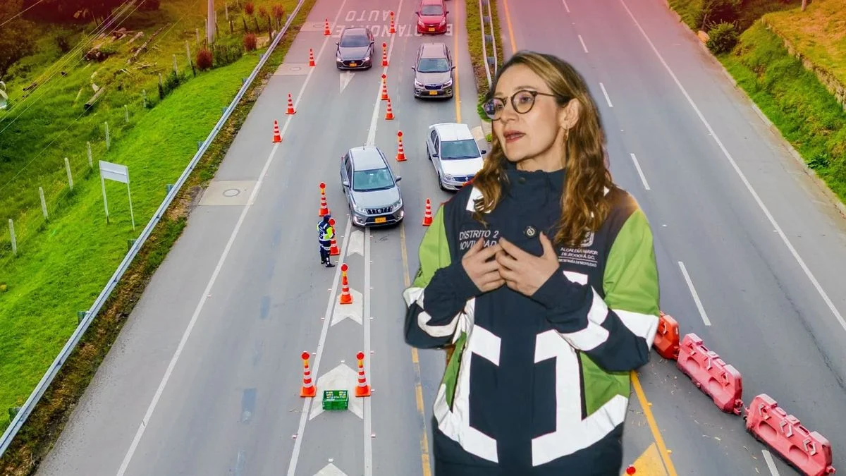 Avenida despejada con tránsito fluido en una jornada de movilidad sobre la carrera Séptima.